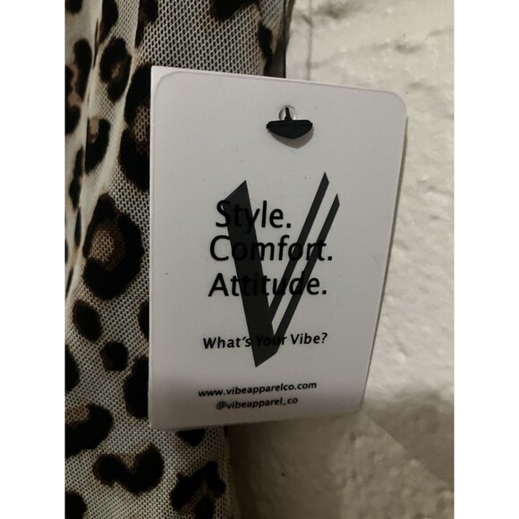 VIBE Animal Print Lace Trimmed Women’s Short Sleeve Top Size L New NWT - Picture 9 of 13